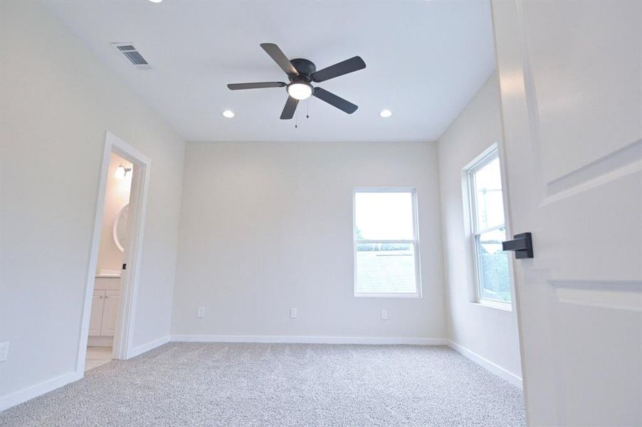 Spacious, unfurnished interior of a new home in , Dallas (Image 13). Spacious, unfurnished interior of a new home in , Dallas (Image 13).