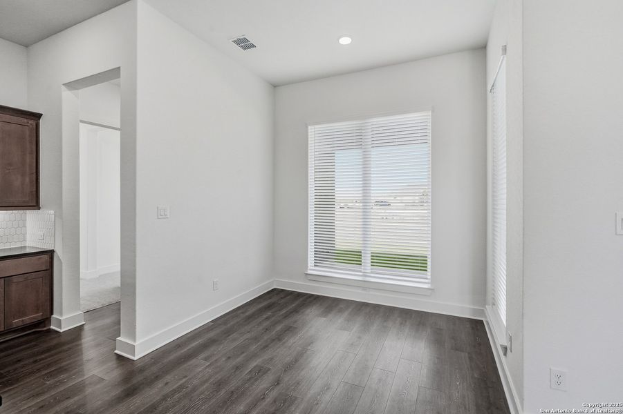 Spacious, unfurnished interior of a new home in Regency Ranch – New Phase Now Selling, Marion (Image 37). Spacious, unfurnished interior of a new home in Regency Ranch – New Phase Now Selling, Marion (Image 37).