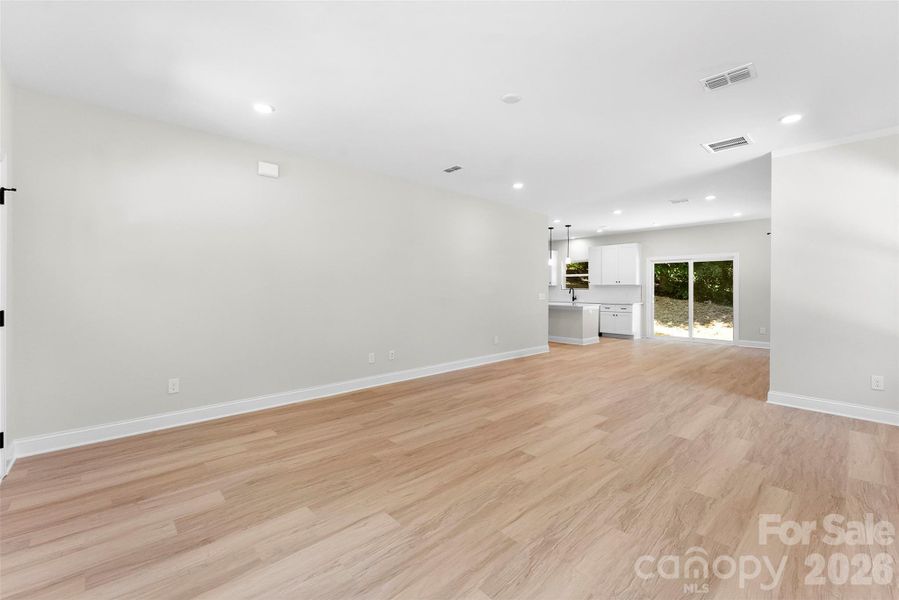 Spacious, unfurnished interior of a new home in , Kannapolis (Image 24).