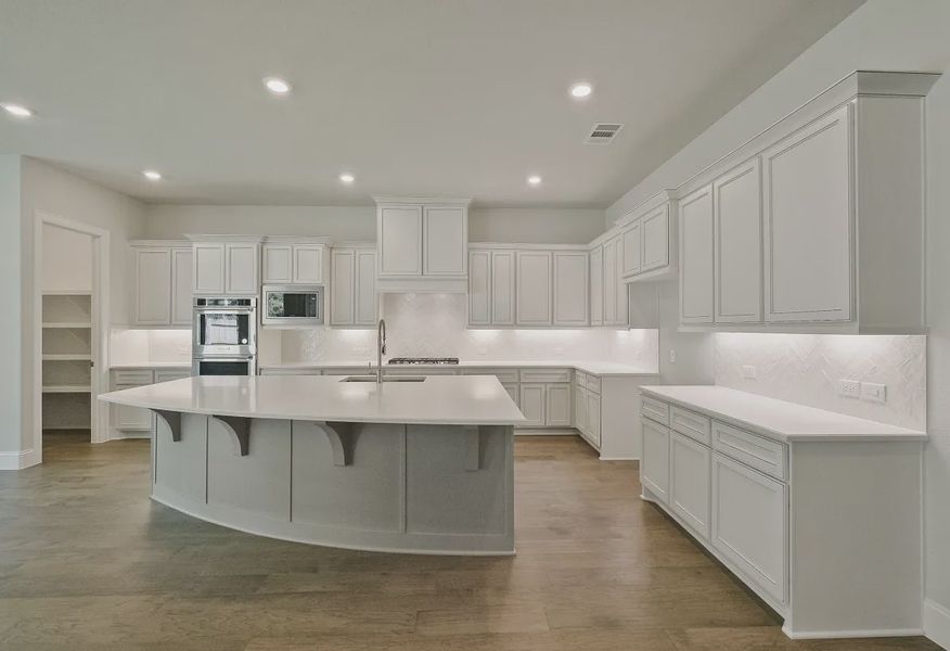 Plan 6050 kitchen - 6 of 24 Plan 6050 kitchen - 6 of 24