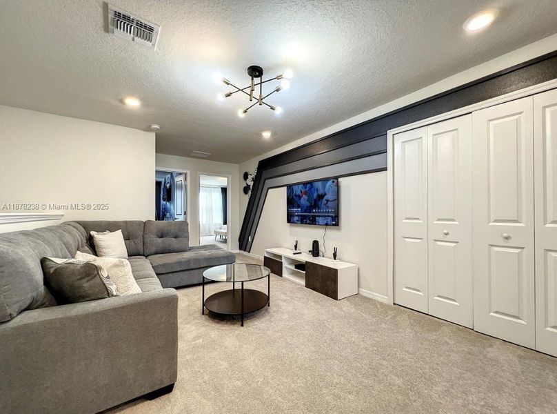 Furnished interior view inside a new home in , Davenport (Image 45).