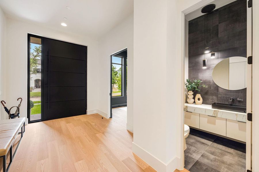 Furnished interior view inside a new home in , Bellaire (Image 32).