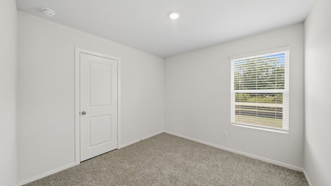 Spacious, unfurnished interior of a new home in Sunset Valley, Hockley (Image 19).