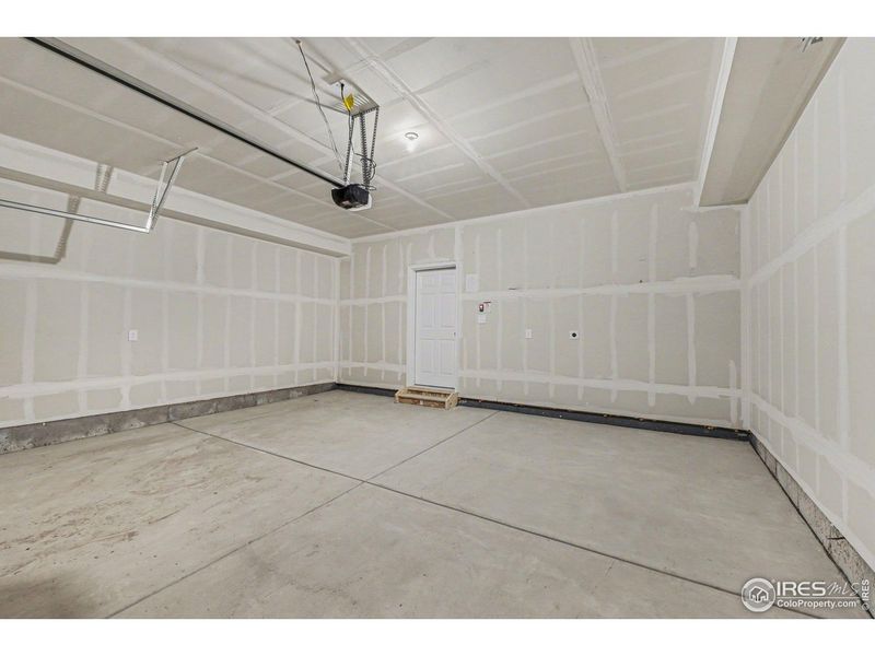 Spacious, unfurnished interior of a new home in Poudre Heights: The Meadow Collection, Windsor (Image 32).