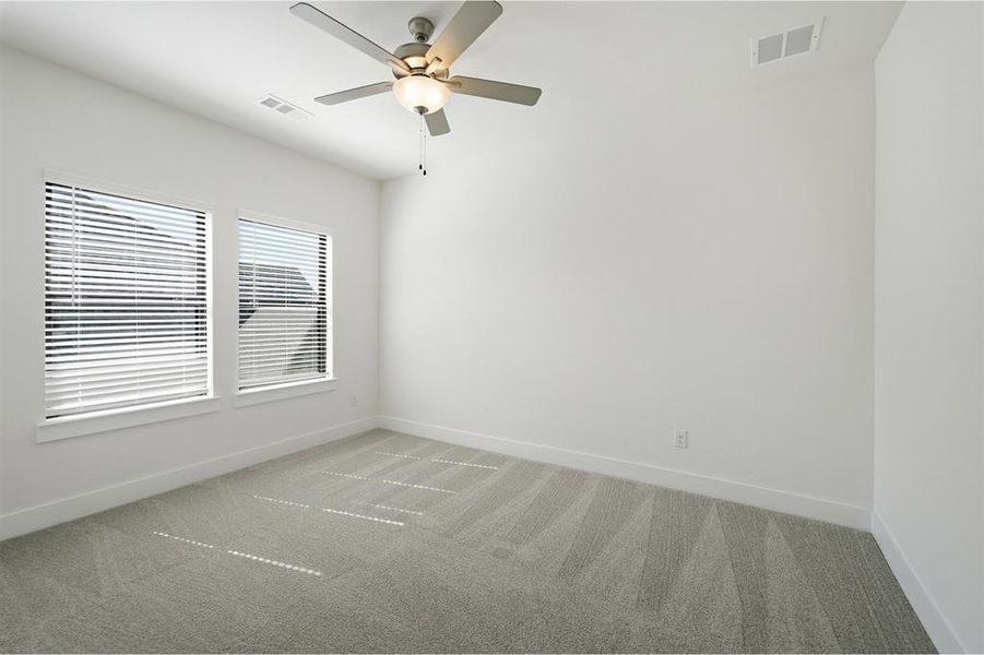 Spacious, unfurnished interior of a new home in Sonoma Verde, Rockwall (Image 25). Spacious, unfurnished interior of a new home in Sonoma Verde, Rockwall (Image 25).