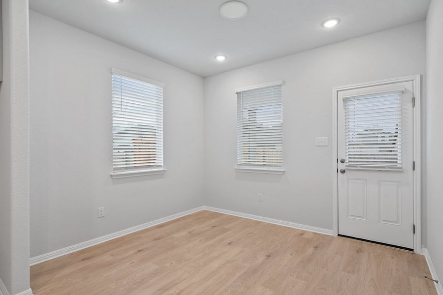 019_dsc00995_1_544 019_dsc00995_1_544