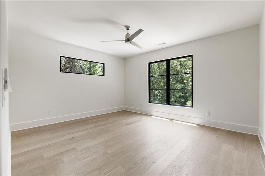 Spacious, unfurnished interior of a new home in , Atlanta (Image 78). Spacious, unfurnished interior of a new home in , Atlanta (Image 78).