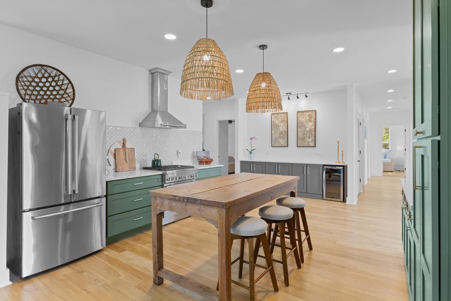 Furnished interior view inside a new home in , Charleston (Image 36).