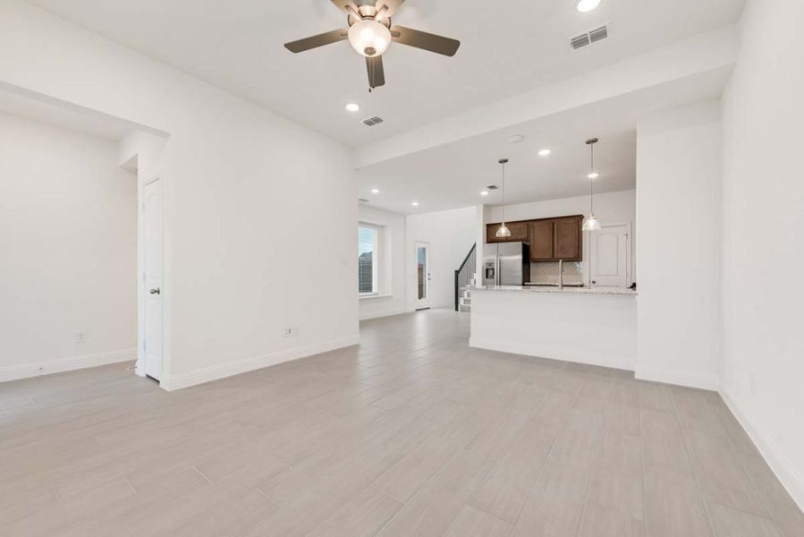Representative unfurnished interior of a home built from the Eastholme by Pacesetter Homes in Elevon, Lavon (Image 13). Representative unfurnished interior of a home built from the Eastholme by Pacesetter Homes in Elevon, Lavon (Image 13).