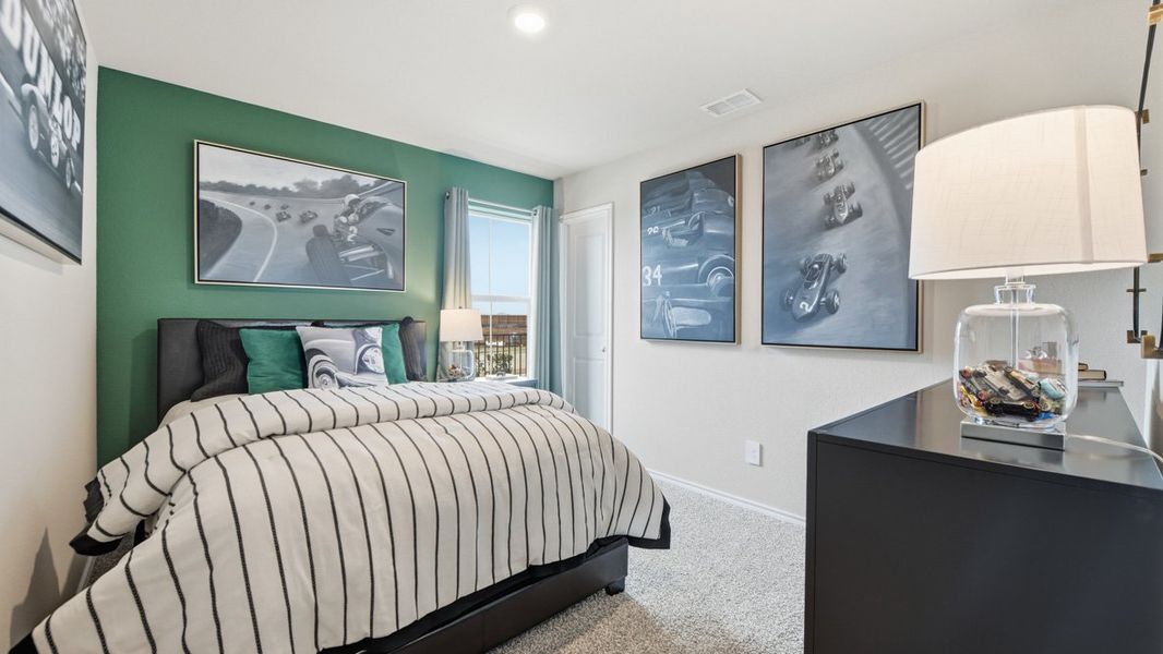 Representative furnished interior of a home built from the Bellvue by D.R. Horton in Dry Creek, Bridgeport (Image 30).