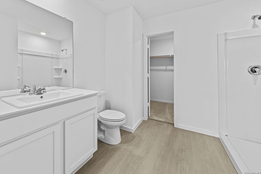 Furnished interior view inside a new home in Spring Grove, St. Hedwig (Image 7).