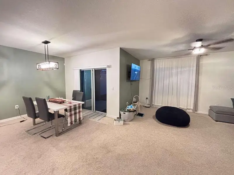 Furnished interior view inside a new home in Deer Run, Davenport (Image 6). Furnished interior view inside a new home in Deer Run, Davenport (Image 6).