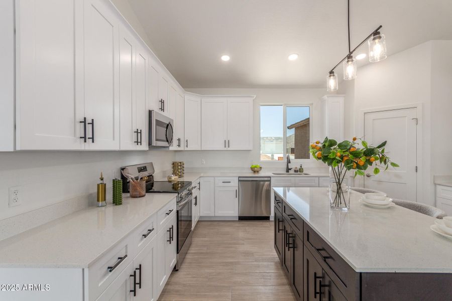 19 Sandstone Mountain 19 Sandstone Mountain