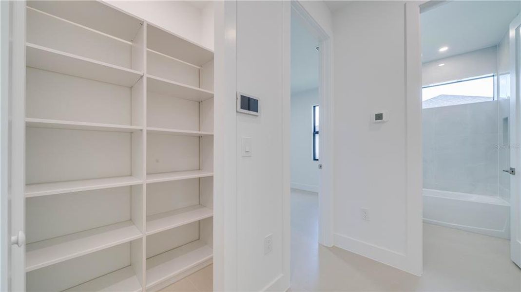 Image 48 of a home in .