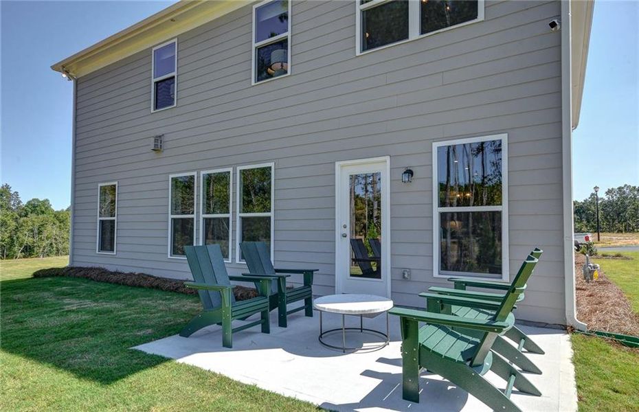 Exterior details and patio area of a home in Rose Creek, Cumming (Image 3).