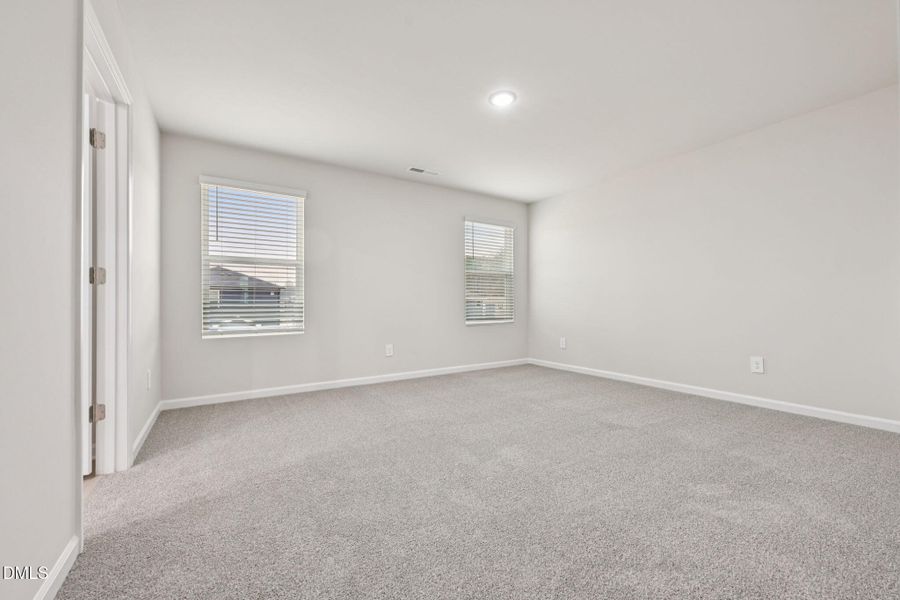 24-web-or-mls-Raleigh - Oak Manor - 608