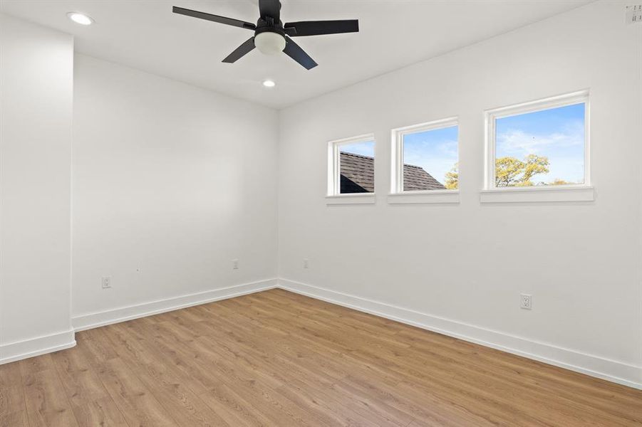 Spacious, unfurnished interior of a new home in , Mount Pleasant (Image 20).