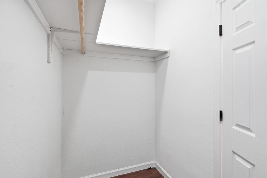 Walk in closet available for the en suite