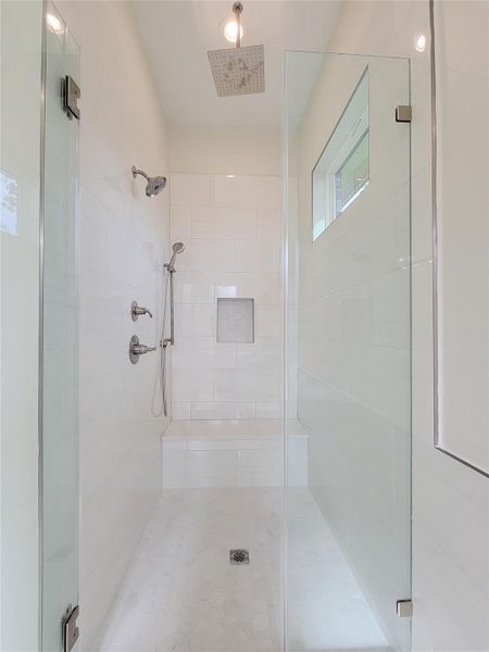 Image 42 of a home in .