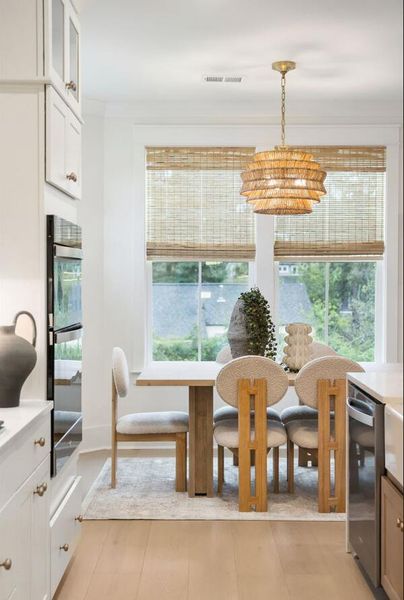 Image 31 of a home in Central Park.