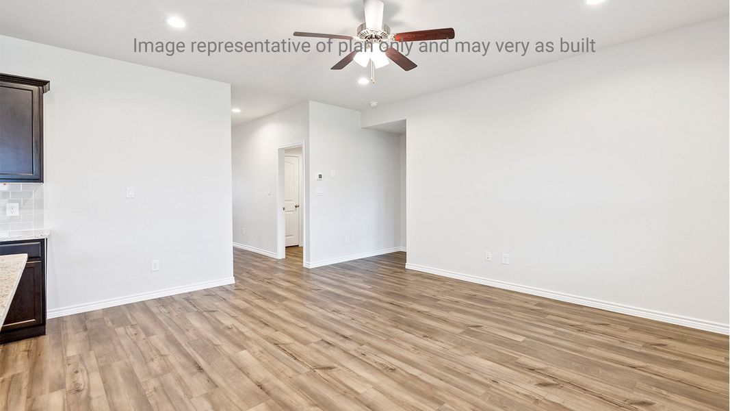 Spacious, unfurnished interior of a new home in Royal Oak South, Corpus Christi (Image 18).