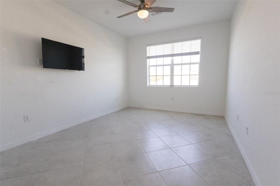 Spacious, unfurnished interior of a new home in , Punta Gorda (Image 22). Spacious, unfurnished interior of a new home in , Punta Gorda (Image 22).