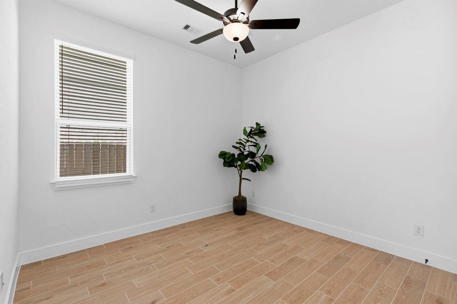 Spacious, unfurnished interior of a new home in Jubilee, Hockley (Image 35).