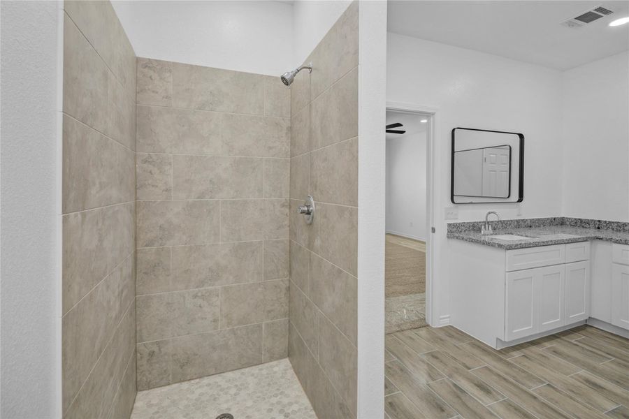 Furnished interior view inside a new home in , Houston (Image 10). Furnished interior view inside a new home in , Houston (Image 10).