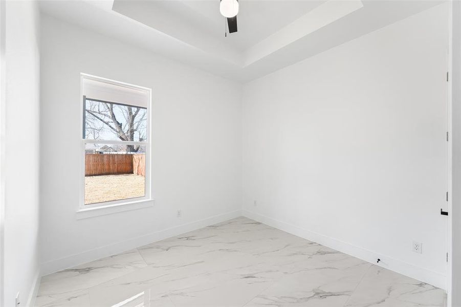 Spacious, unfurnished interior of a new home in , Dallas (Image 23).