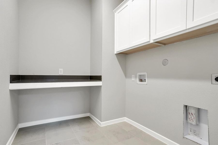 Image 36 of a home in Sunterra 50s. Image 36 of a home in Sunterra 50s.