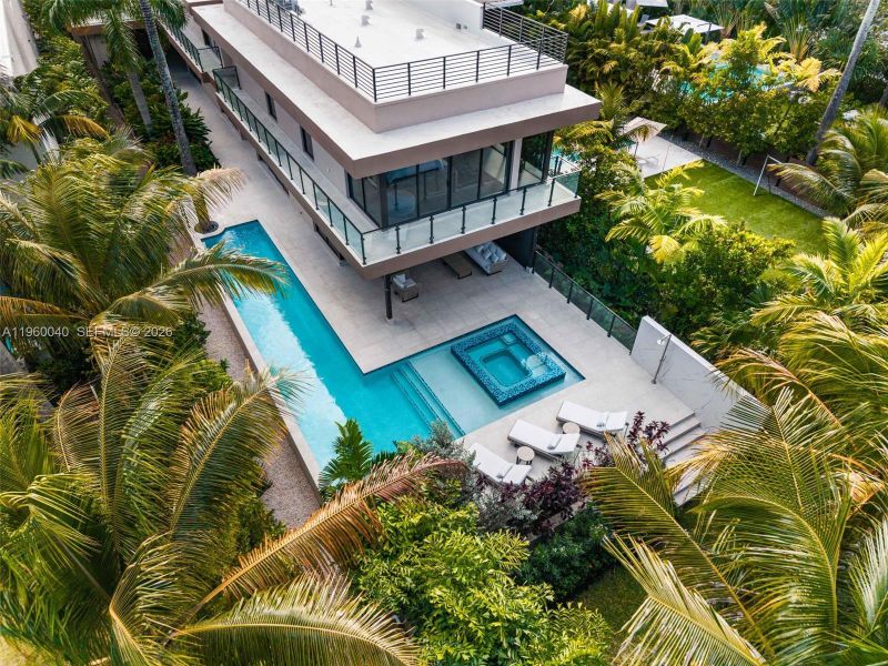 Image 63 of a home in . Image 63 of a home in .