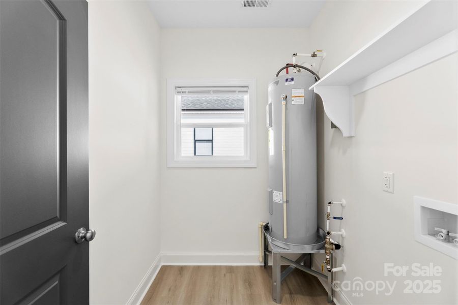 Spacious, unfurnished interior of a new home in , Kings Mountain (Image 24). Spacious, unfurnished interior of a new home in , Kings Mountain (Image 24).