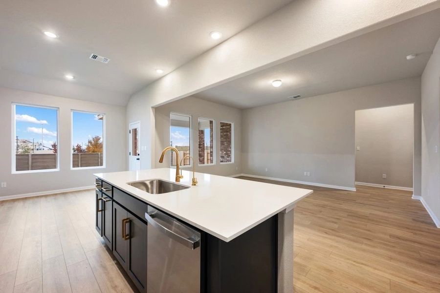 Furnished interior view inside a new home in Berry Creek Highlands, Georgetown (Image 14).