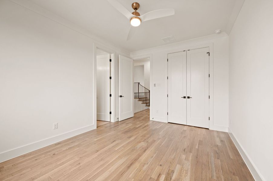 Spacious, unfurnished interior of a new home in Montclair, Prosper (Image 47).