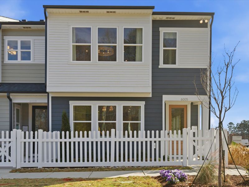 Representative exterior details of a home built from the Fisher by Tri Pointe Homes in Ellis Townes, Charlotte (Image 22). Representative exterior details of a home built from the Fisher by Tri Pointe Homes in Ellis Townes, Charlotte (Image 22).