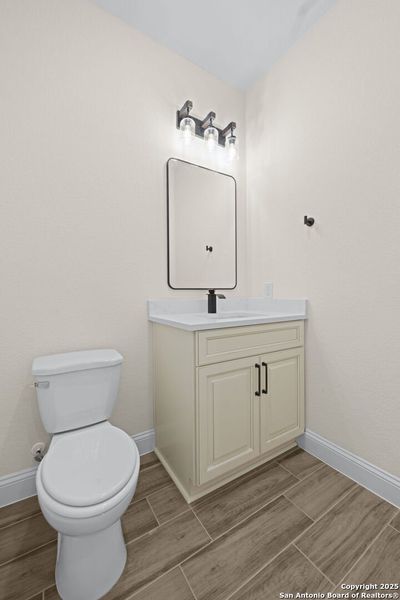 Image 33 of a home in .