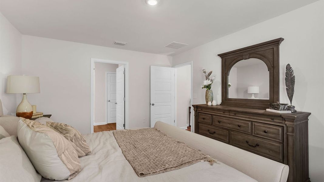 Furnished interior view inside a new home in Wesley Park, Crawfordville (Image 31).