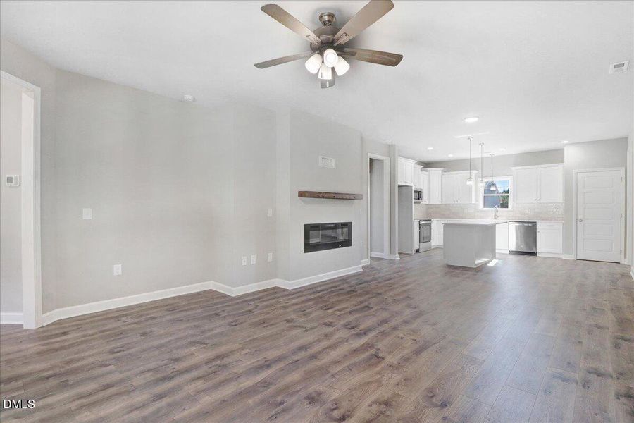 15-1760 Cardianl Dr-15