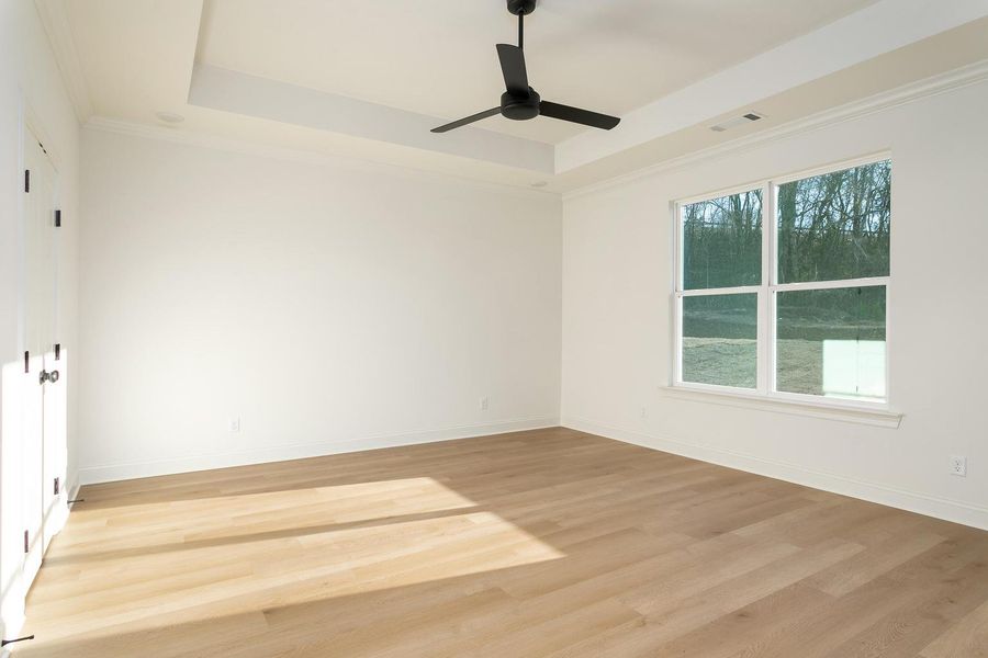Spacious, unfurnished interior of a new home in Storyvale, Hixson (Image 8).