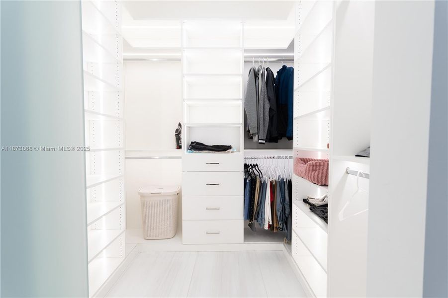 Image 29 of a home in .