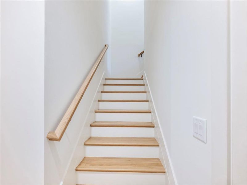 Spacious, unfurnished interior of a new home in , Gillsville (Image 25).