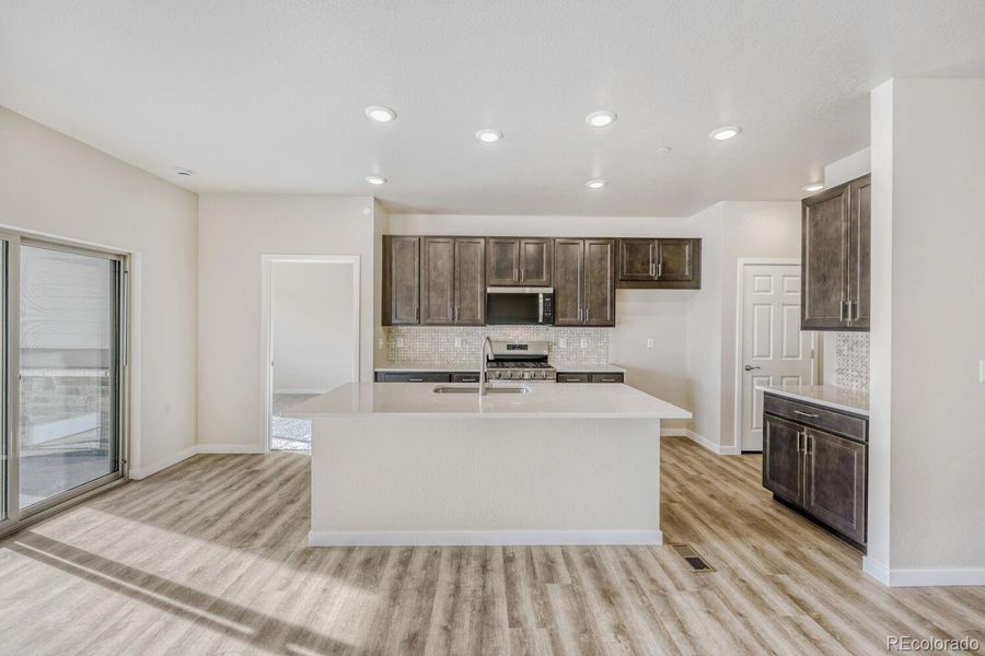 Furnished interior view inside a new home in Knolls, Westminster (Image 14).