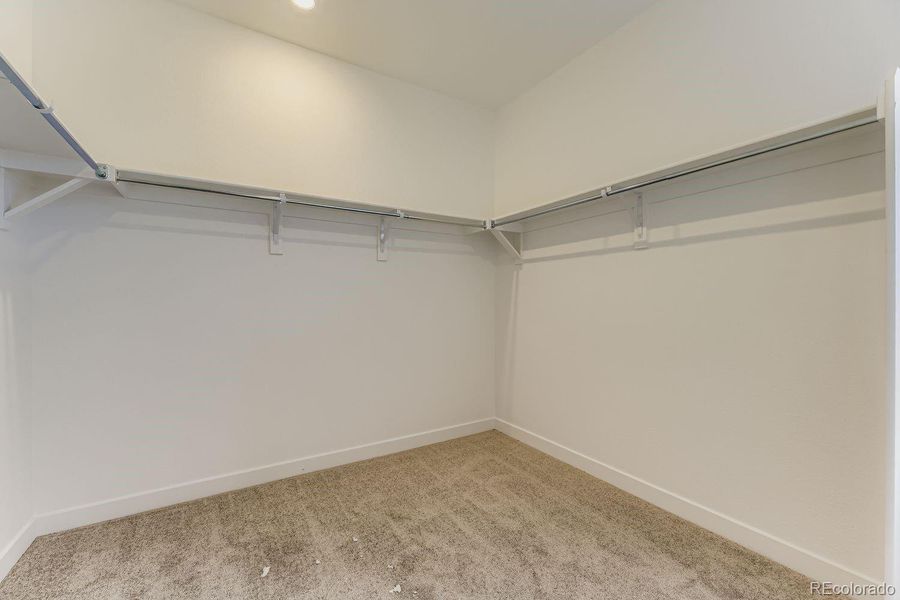 Spacious, unfurnished interior of a new home in , Centennial (Image 11).
