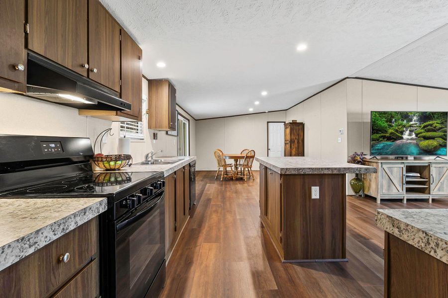 Furnished interior view inside a new home in , Livingston (Image 9).