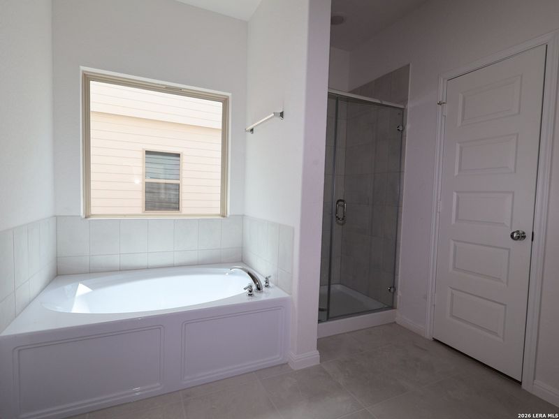 Image 33 of a home in Cinco Lakes. Image 33 of a home in Cinco Lakes.