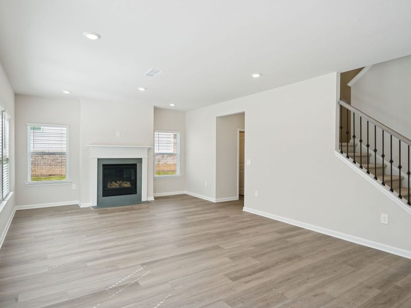 Spacious, unfurnished interior of a new home in Parkside at Grayson, Grayson (Image 10).