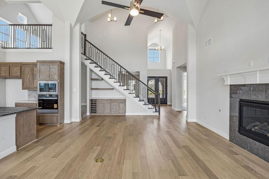 Furnished interior view inside a new home in Cedar Ridge Estates, Grand Prairie (Image 8).