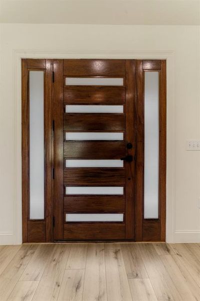 Spacious, unfurnished interior of a new home in , Roxton (Image 14).