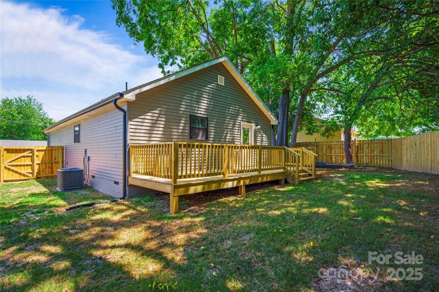 Exterior details and patio area of a home in , Stanley (Image 28).