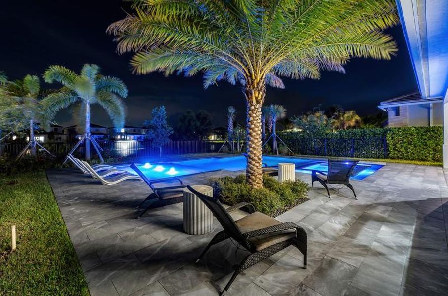 Community amenities in , Palm Beach Gardens (Image 33). Community amenities in , Palm Beach Gardens (Image 33).